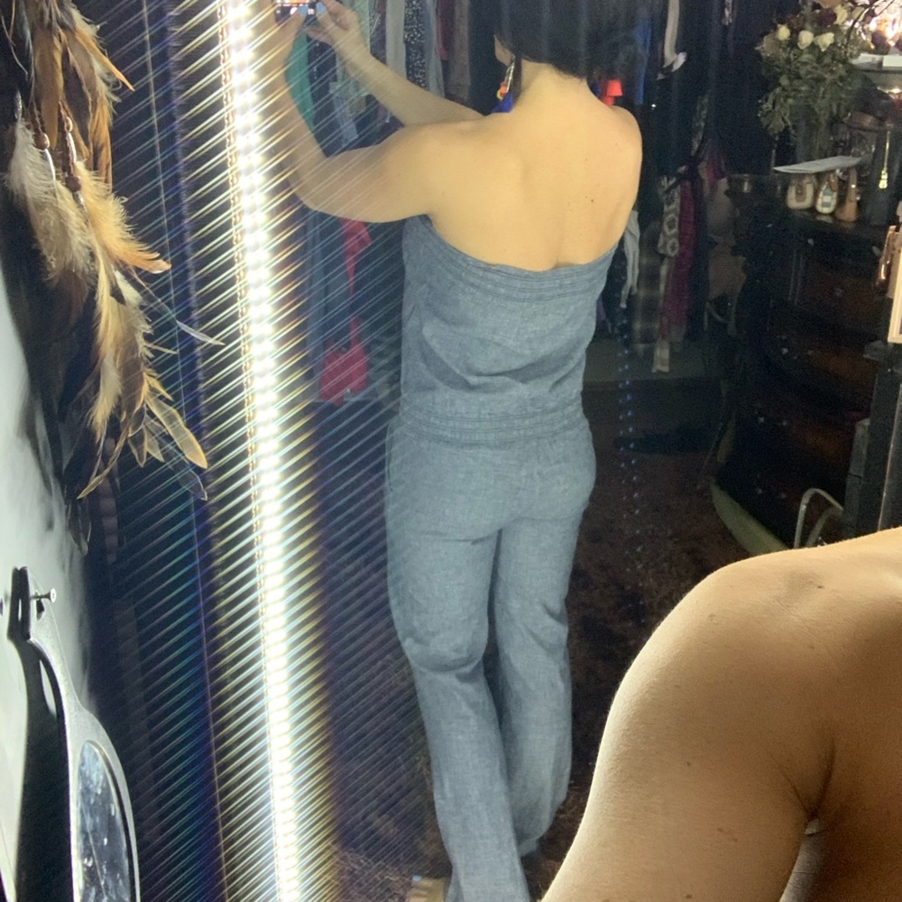 💙Jumpsuit 💙 - Picture 3 of 4